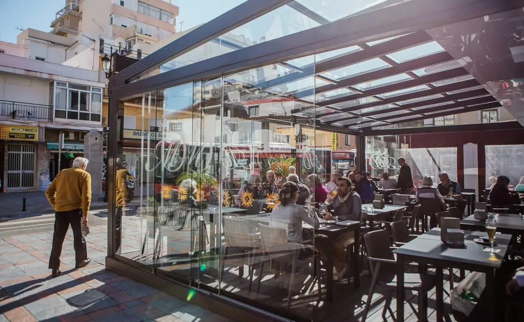 Cerramiento de Terrazas en bares y restaurantes