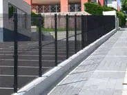 Instalación de cerramientos metalicos de paneles en Cantabria