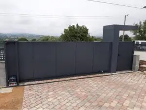 Puerta Corredera cantabria